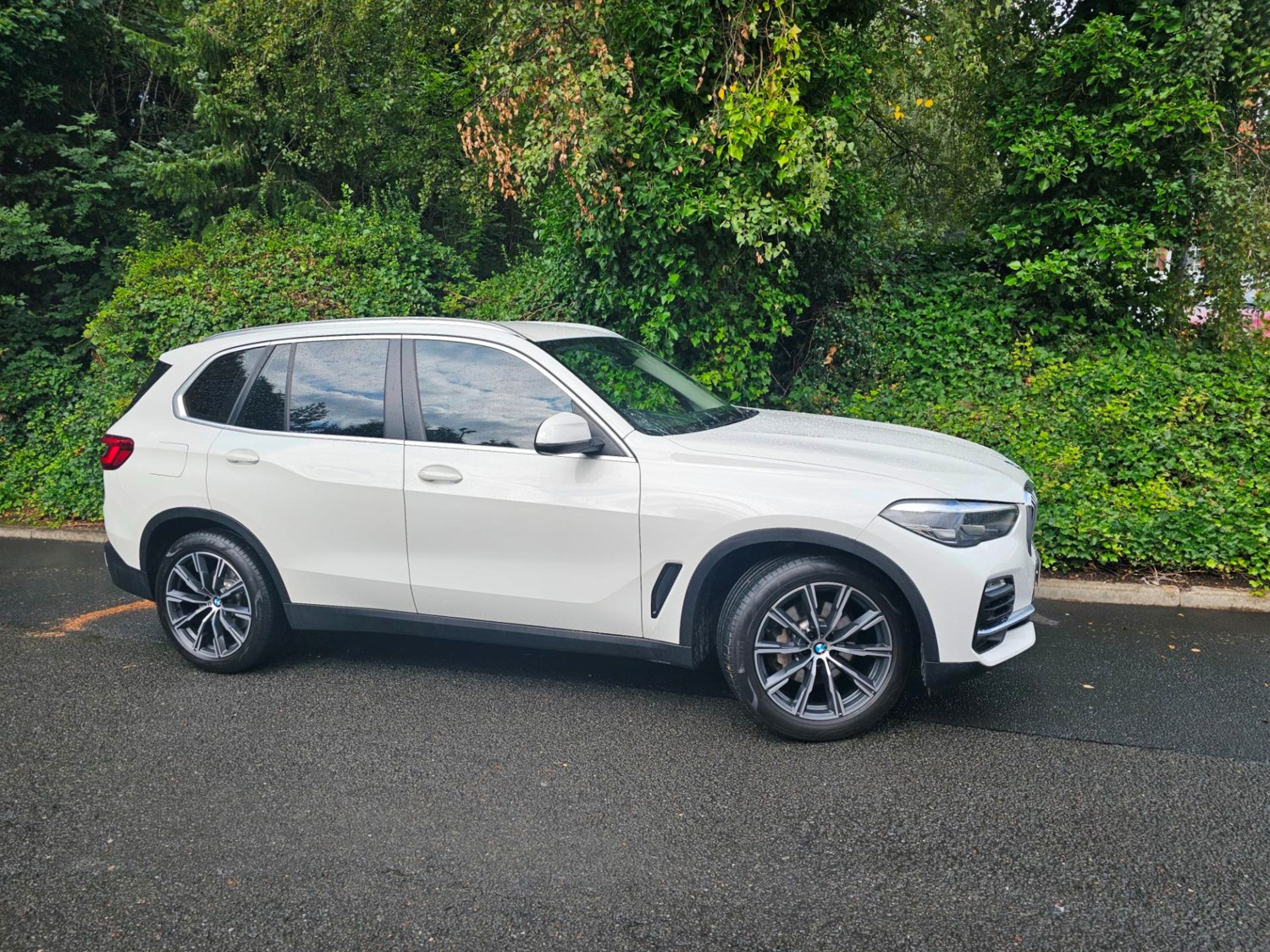 BMW X5 Listing Image