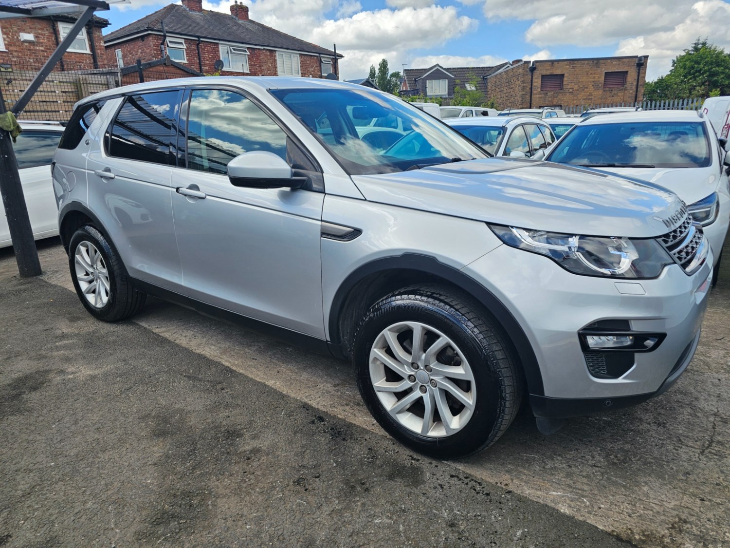 Land Rover Discovery Sport Listing Image