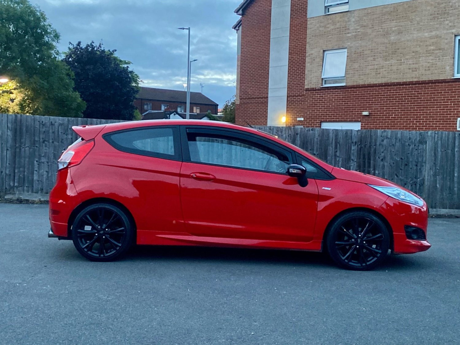 Ford Fiesta Listing Image