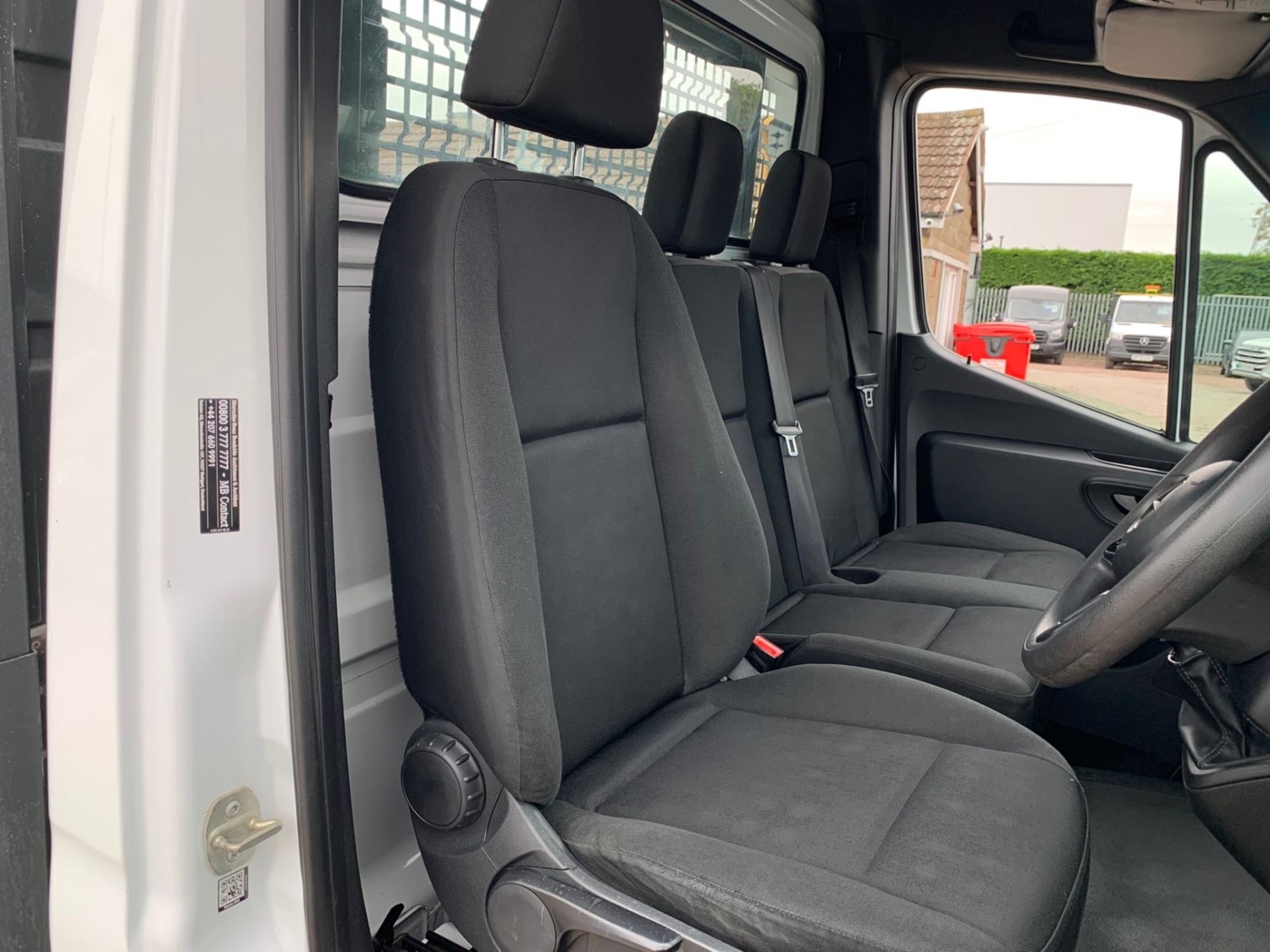 Mercedes-Benz Sprinter Listing Image