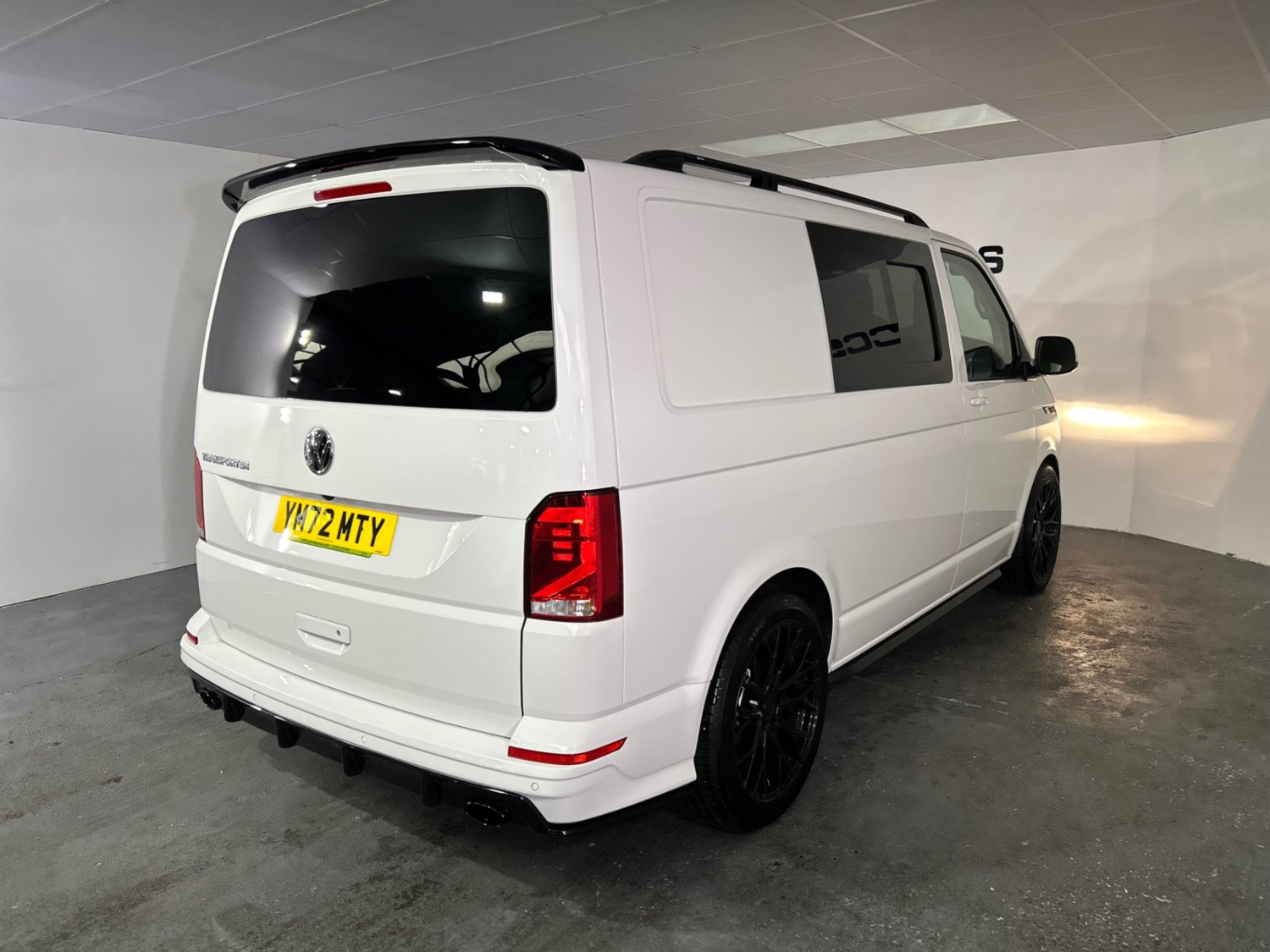 Volkswagen Transporter Listing Image