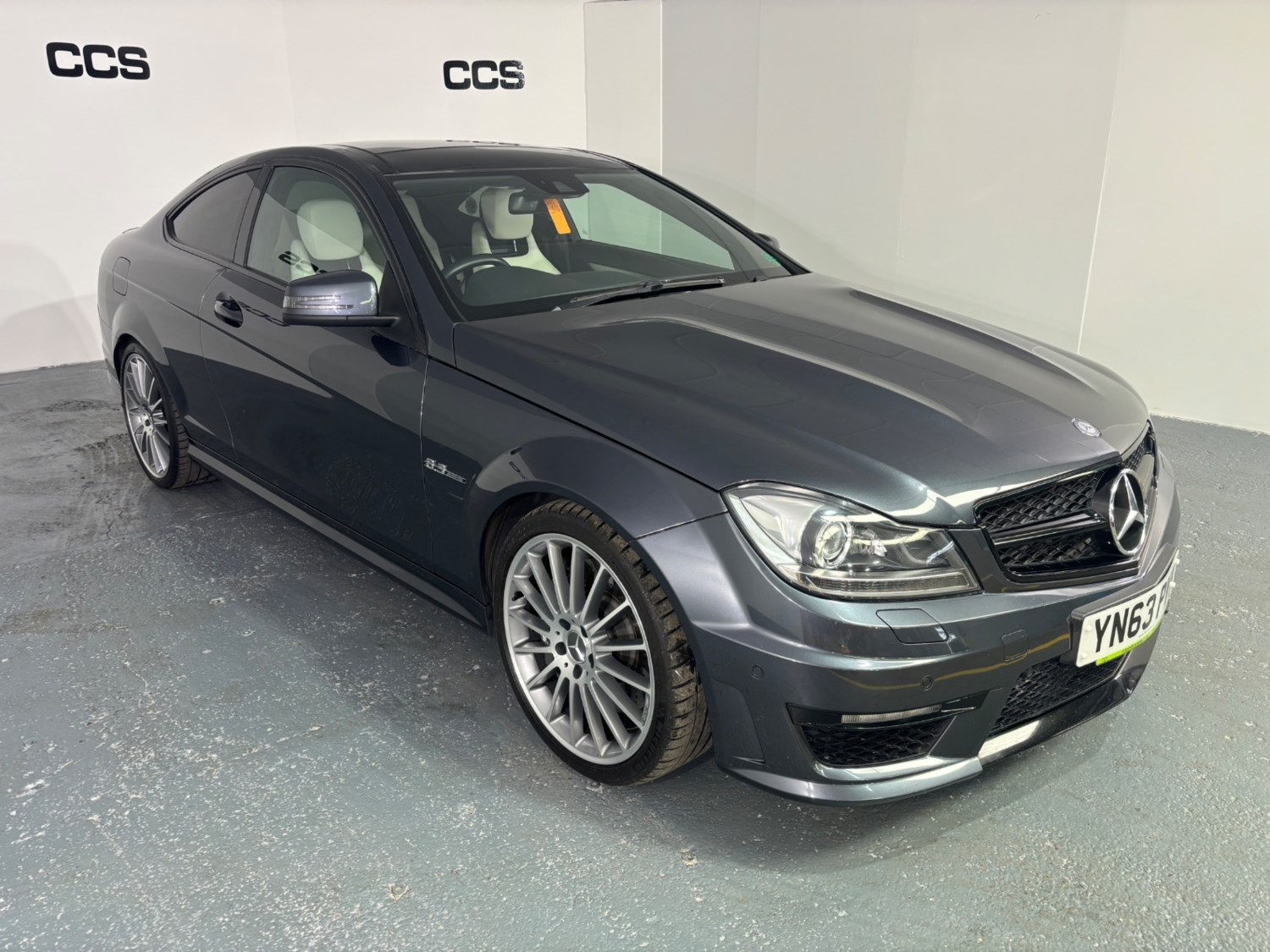 Mercedes-Benz C-Class Listing Image