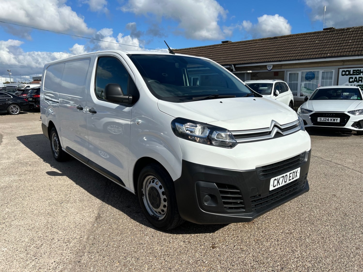 Citroen Dispatch Listing Image