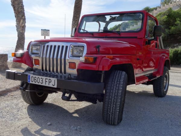 1900 (H) Jeep Wrangler 4.0 2dr hard top left hand drive For Sale In Waltham Abbey, Essex