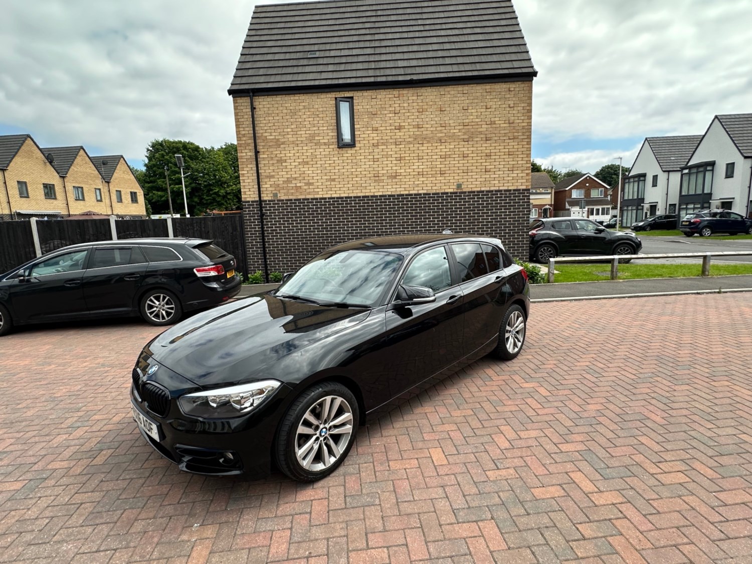 BMW 1 Series Listing Image