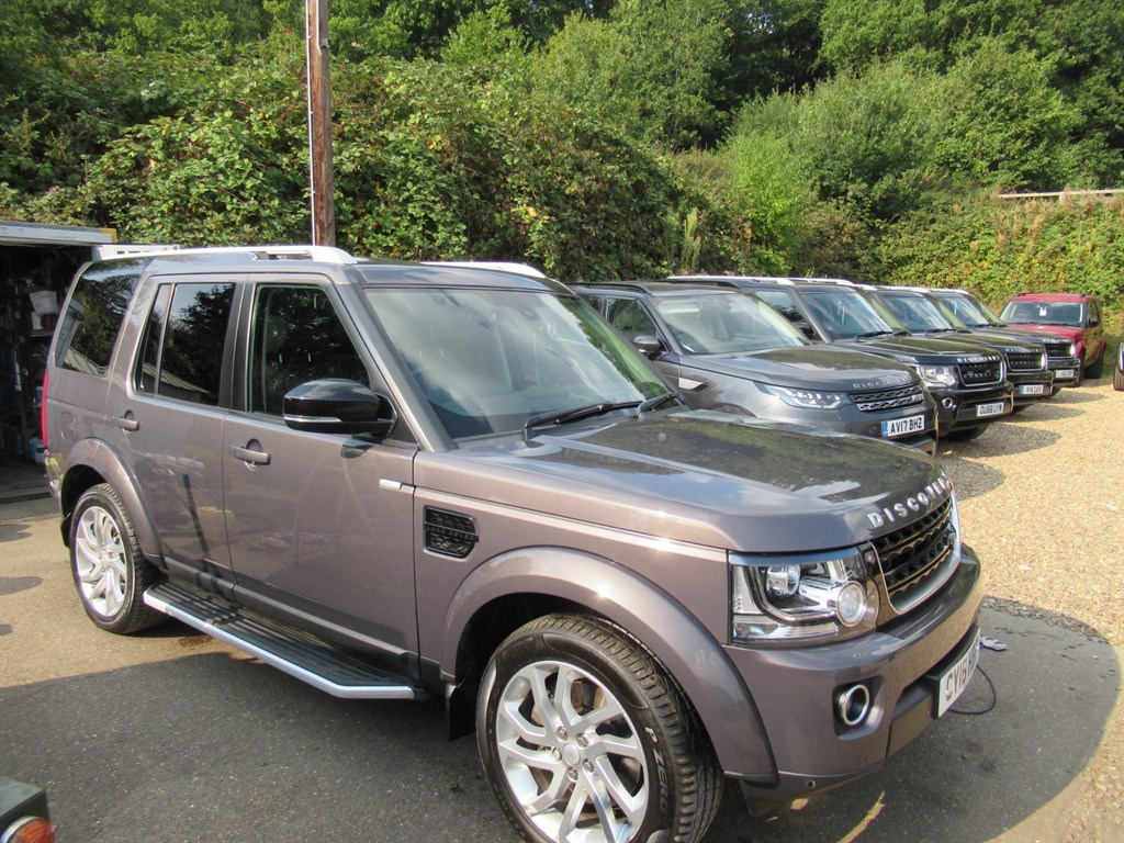 Land Rover Discovery Listing Image