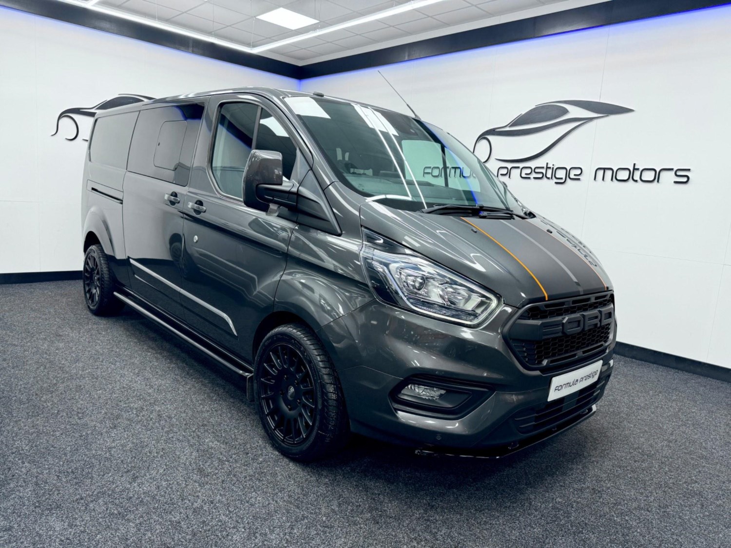 Ford Transit Custom Listing Image