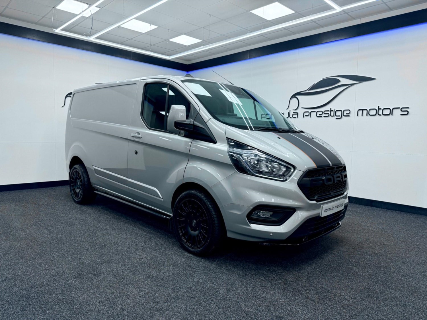 Ford Transit Custom Listing Image