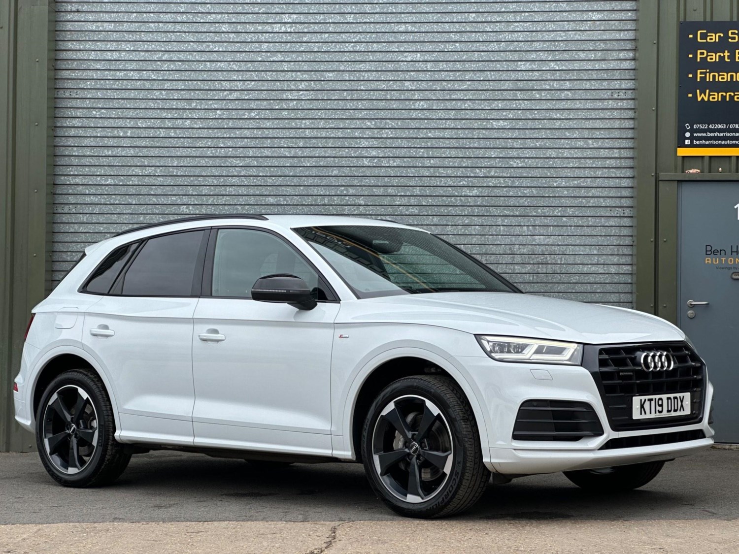 Audi Q5 Listing Image