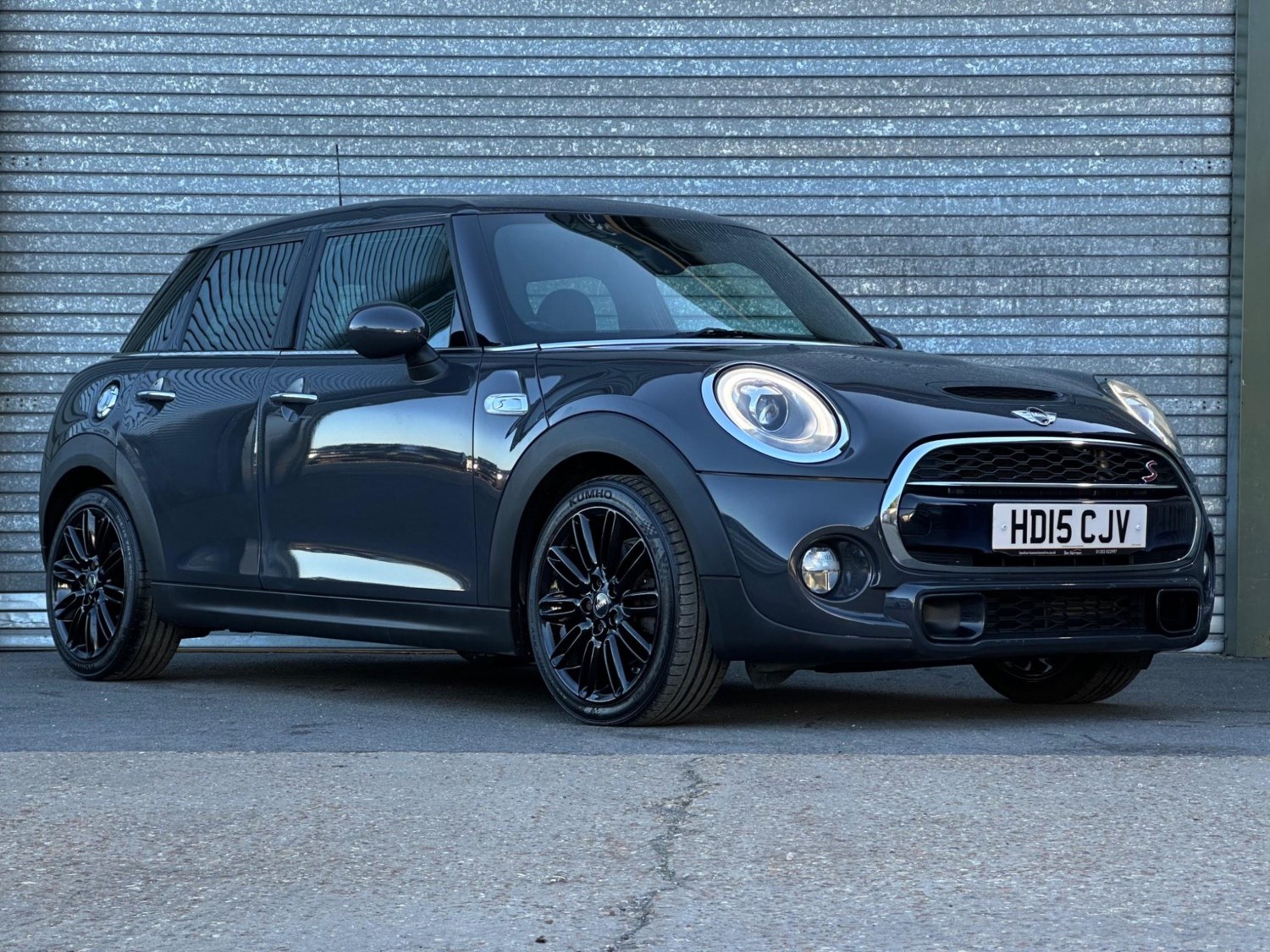 MINI Hatch Listing Image