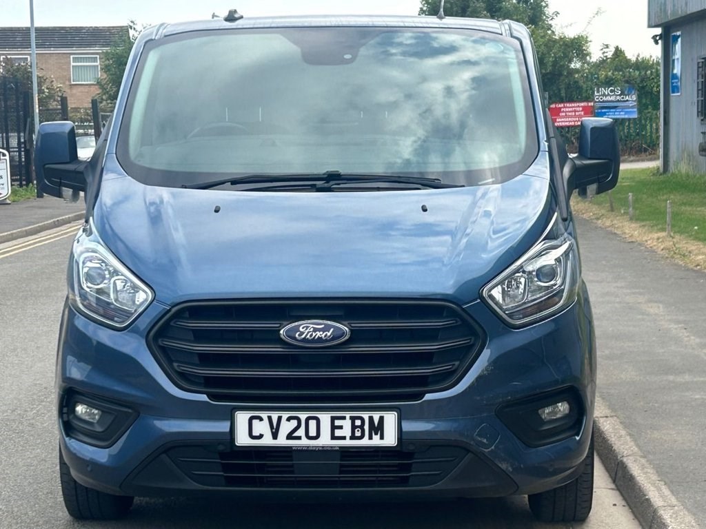 Ford Transit Custom Listing Image