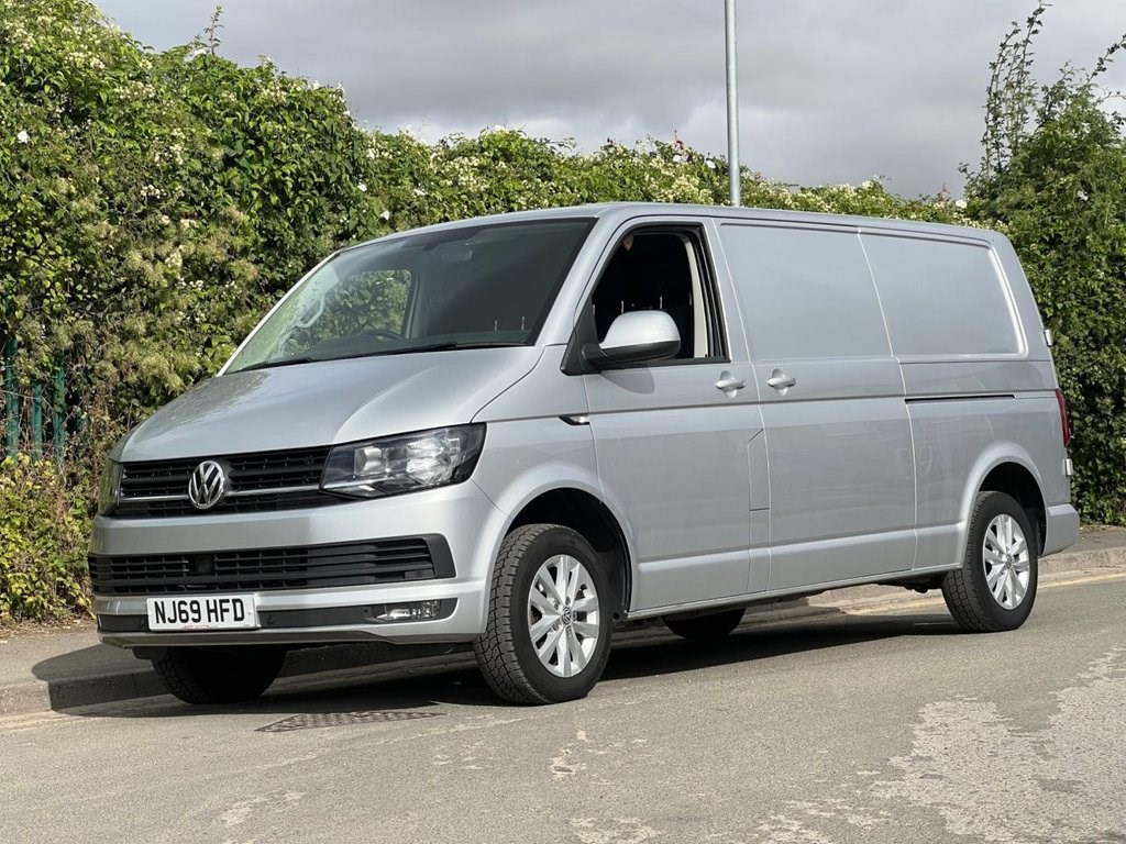 Volkswagen Transporter Listing Image