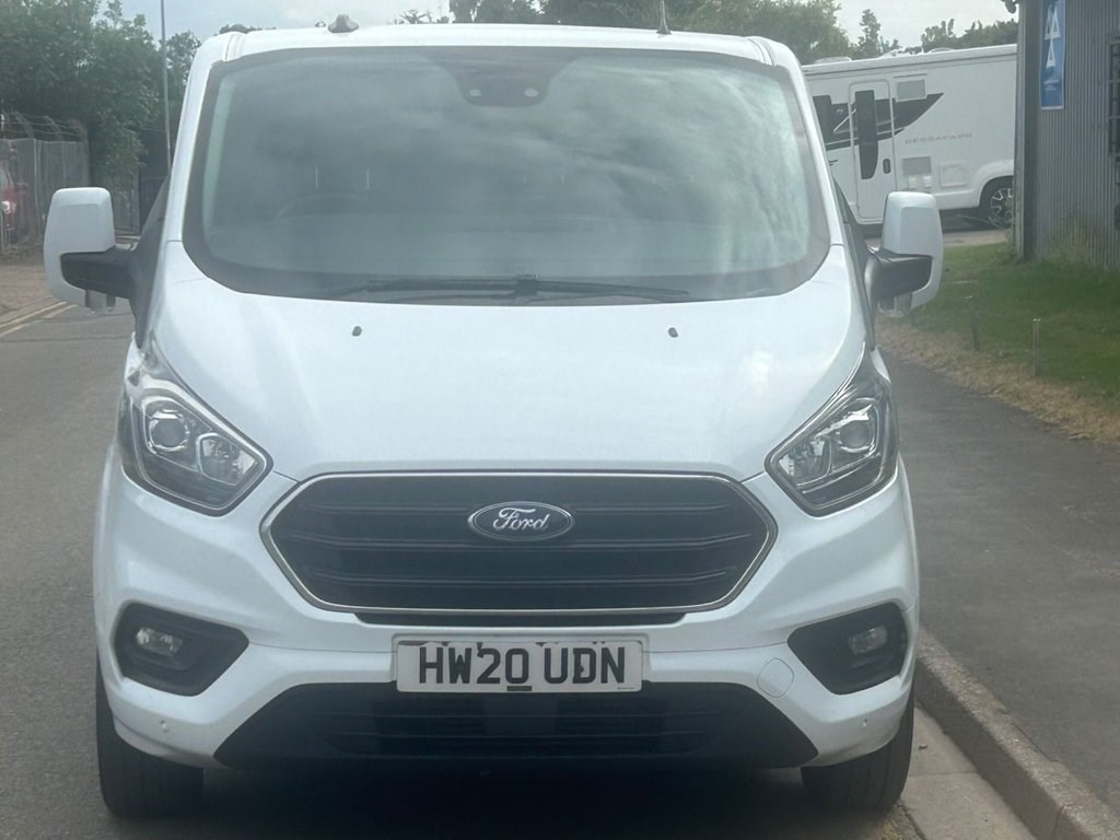 Ford Transit Custom Listing Image