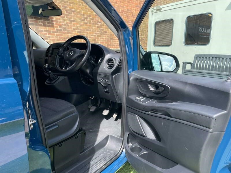 Mercedes-Benz Vito Listing Image