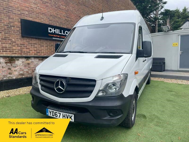 Mercedes-Benz Sprinter Listing Image