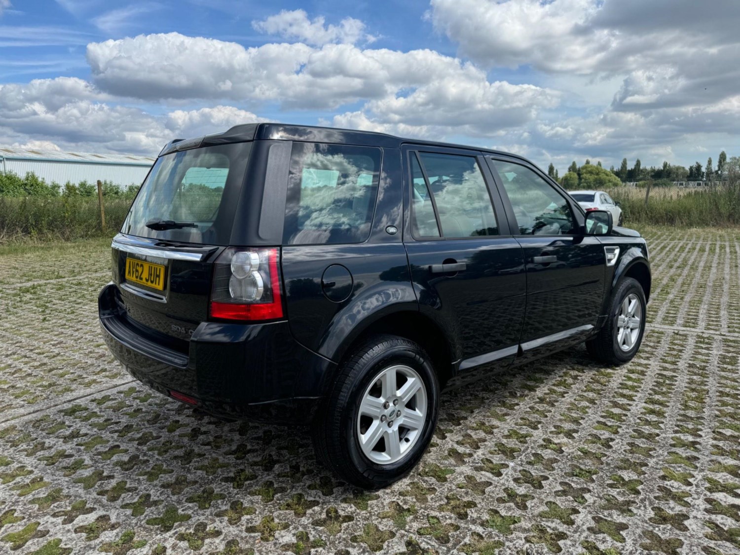 Land Rover Freelander 2 Listing Image