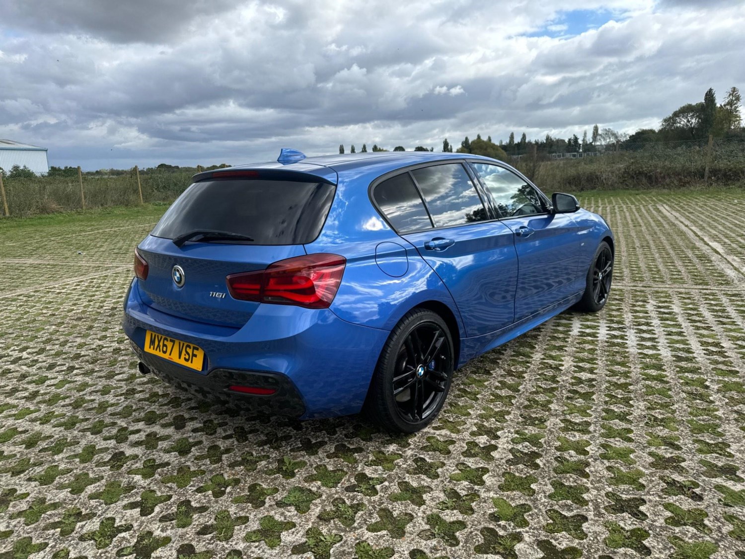 BMW 1 Series Listing Image