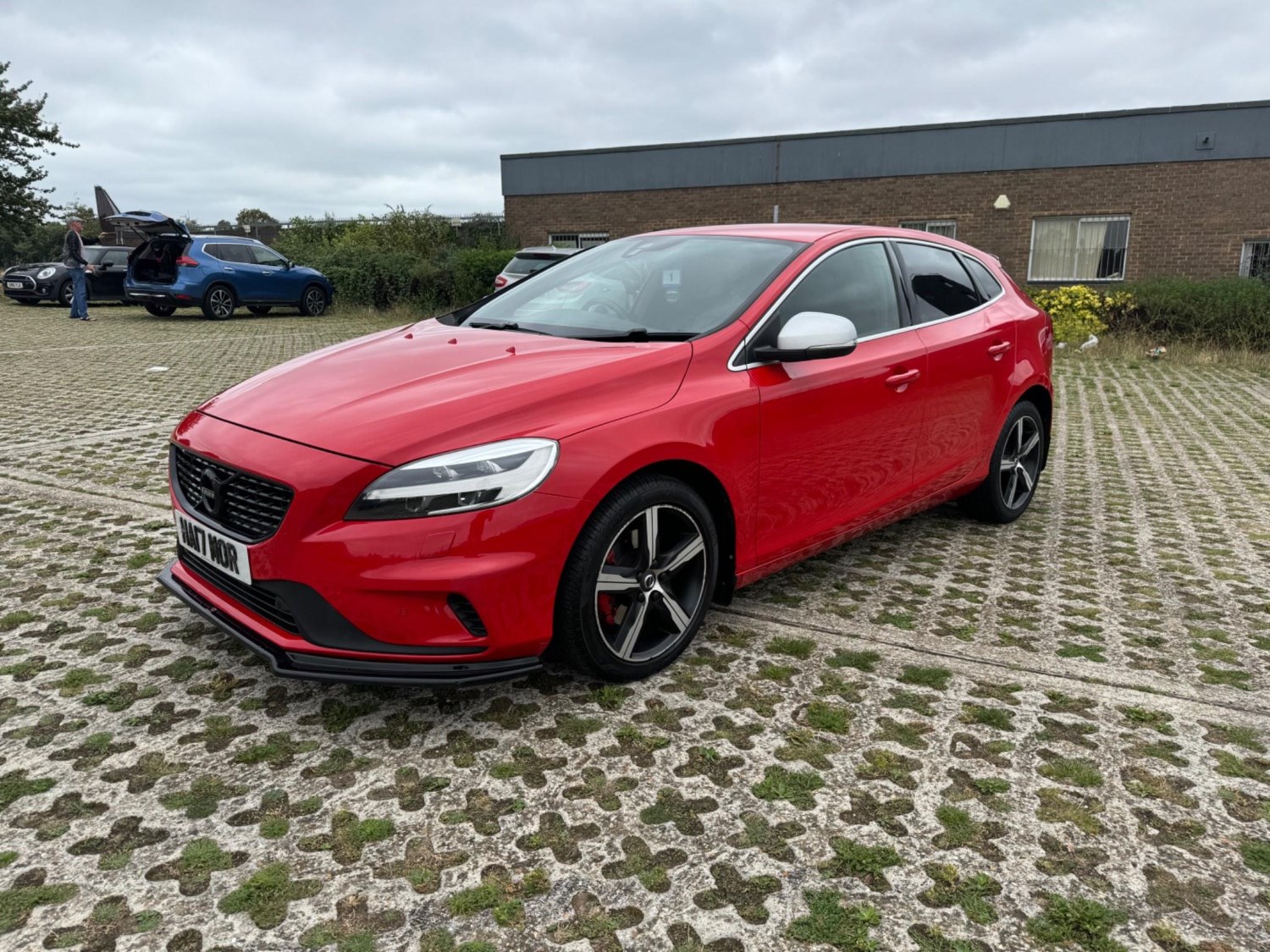 Volvo V40 Listing Image