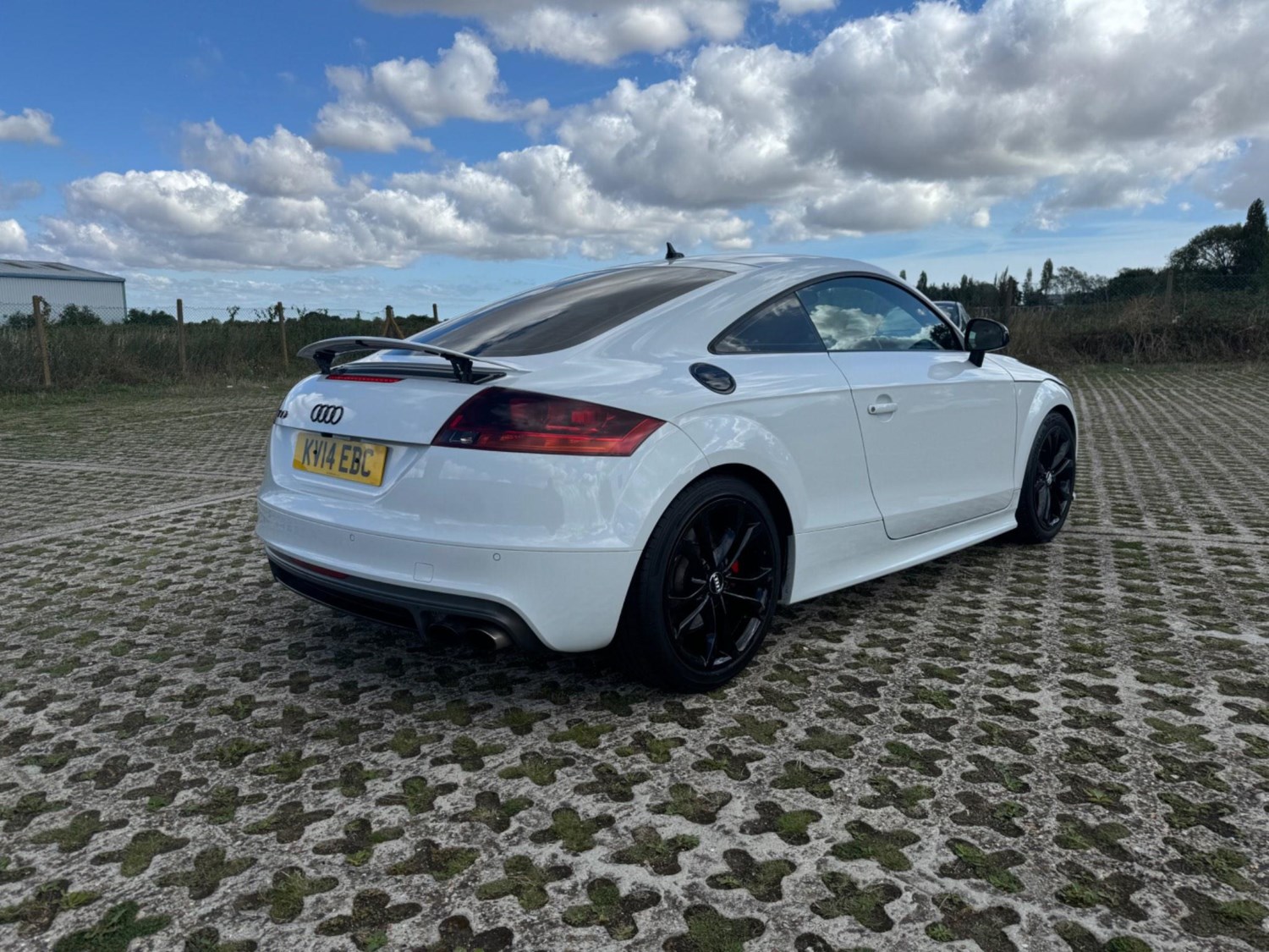 Audi TTS Listing Image