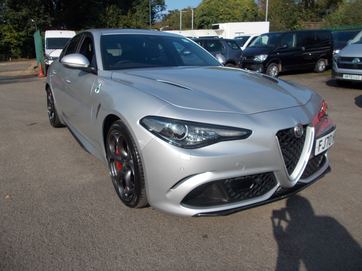 Alfa Romeo Giulia Listing Image