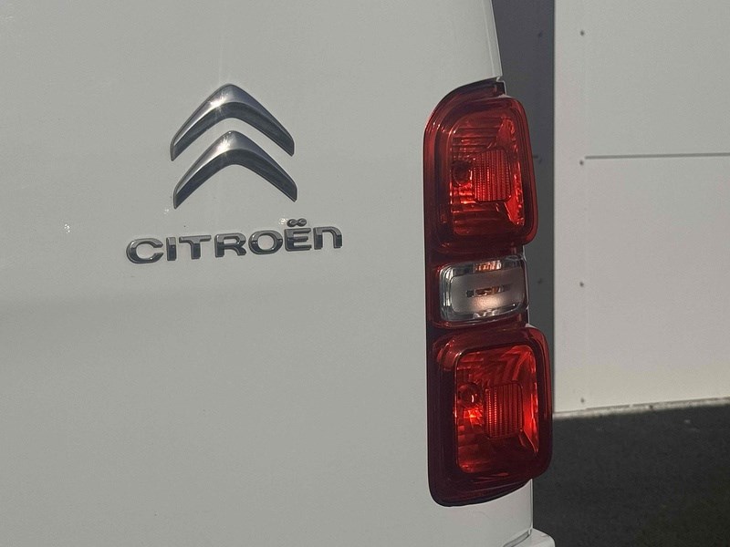 Citroen Dispatch Listing Image