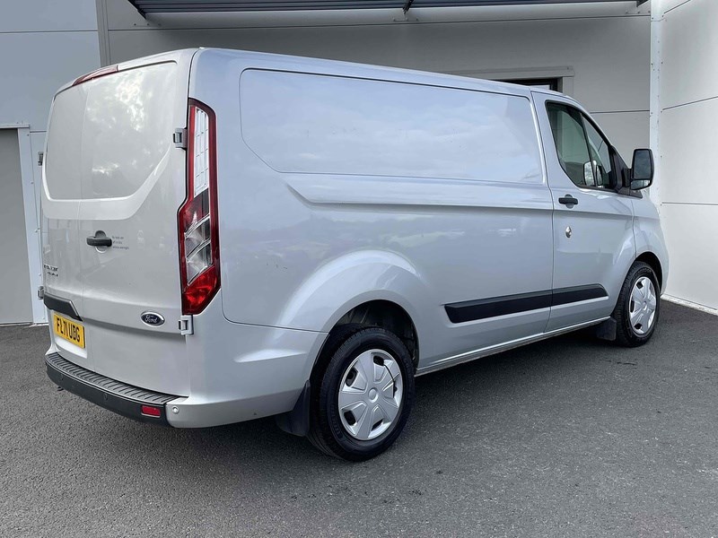 Ford Transit Custom Listing Image