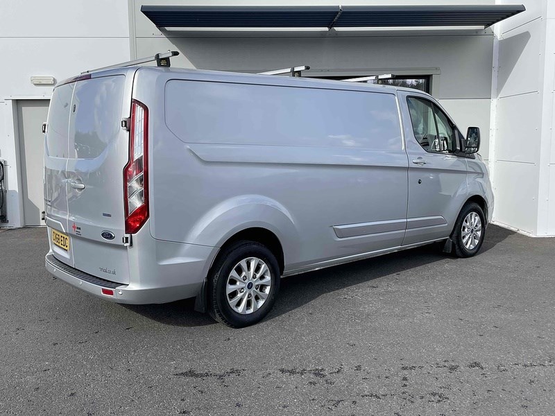 Ford Transit Custom Listing Image