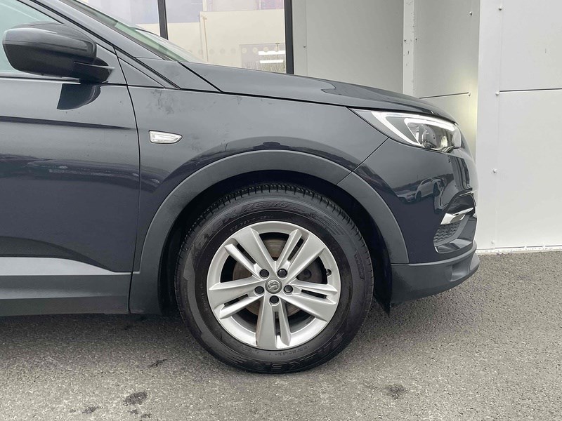 Vauxhall Grandland X Listing Image