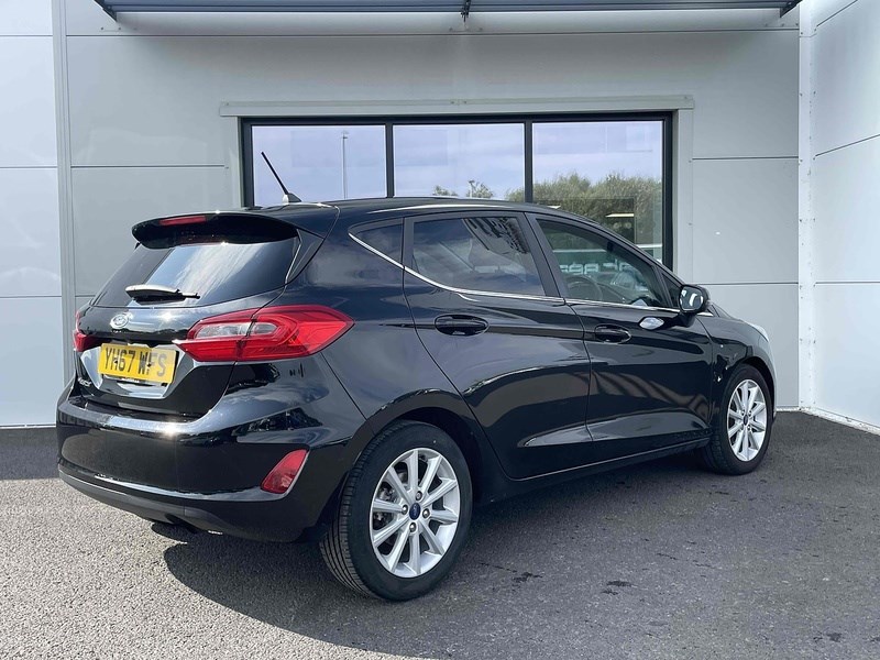 Ford Fiesta Listing Image