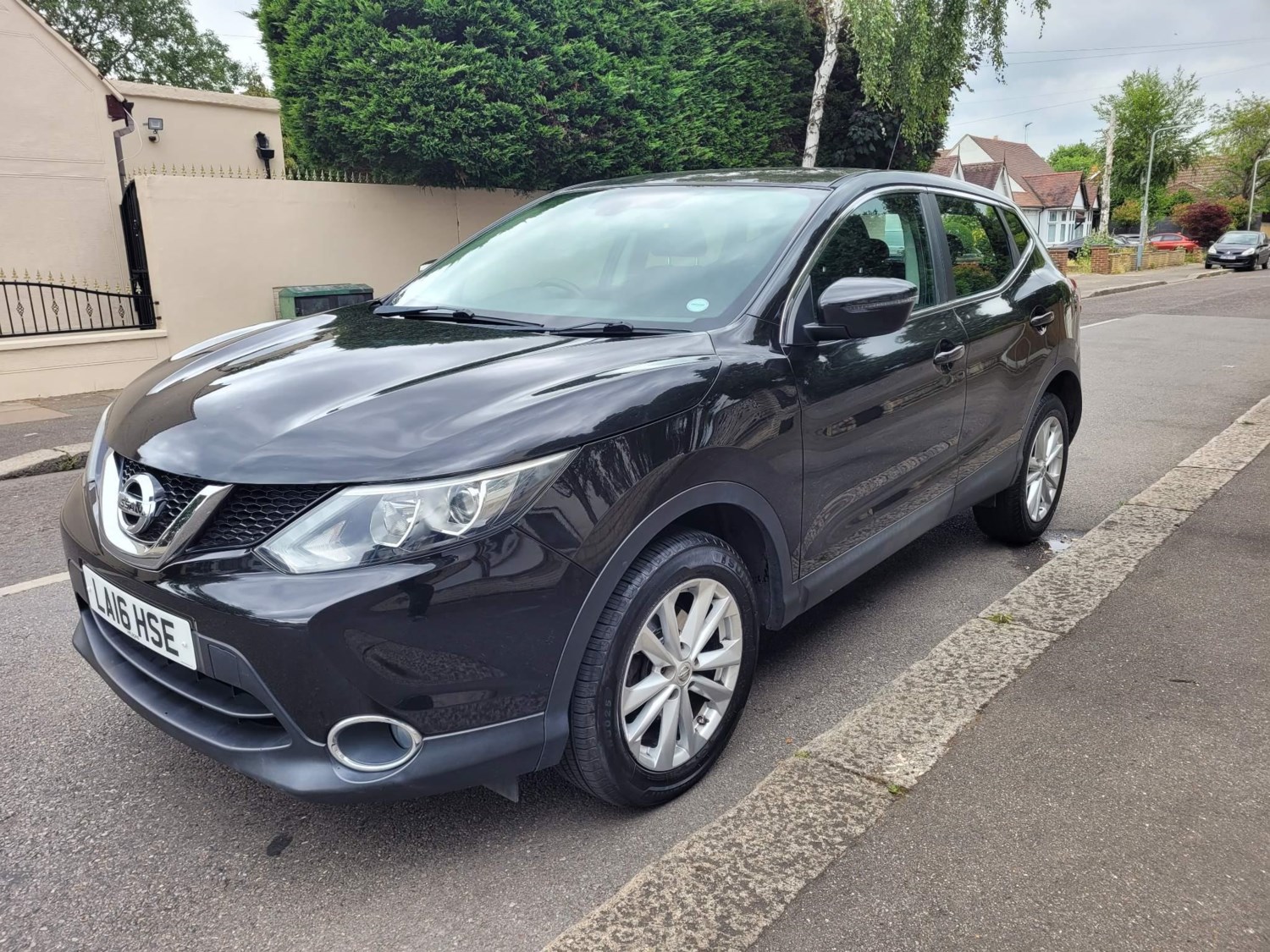 Nissan Qashqai Listing Image