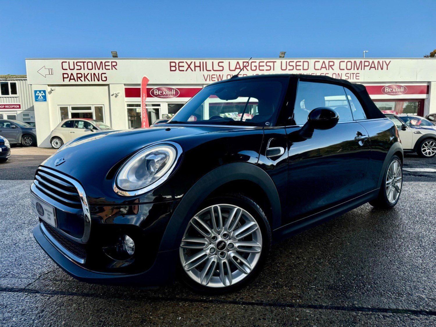 MINI Convertible Listing Image