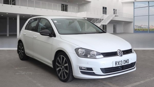 Volkswagen Golf Listing Image