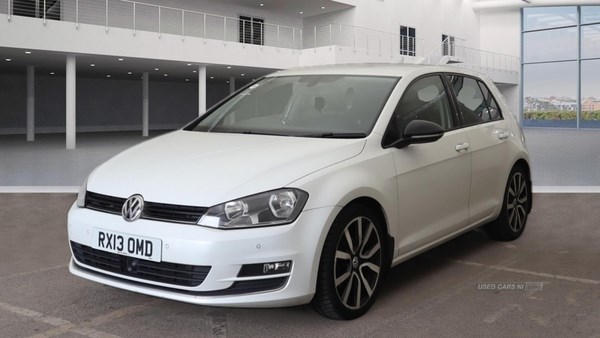 Volkswagen Golf Listing Image