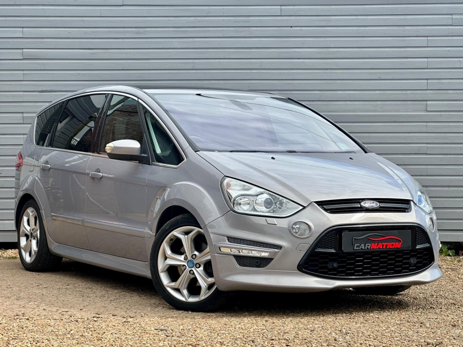 Ford S-Max Listing Image