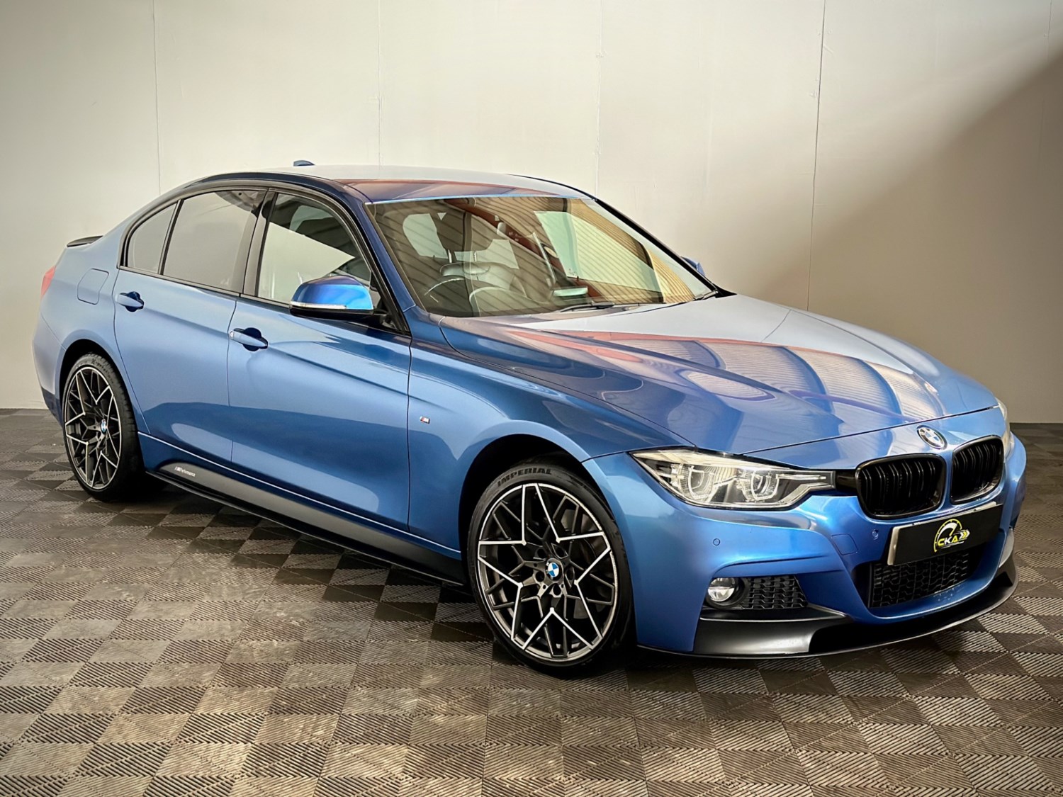 BMW 3 Series Listing Image