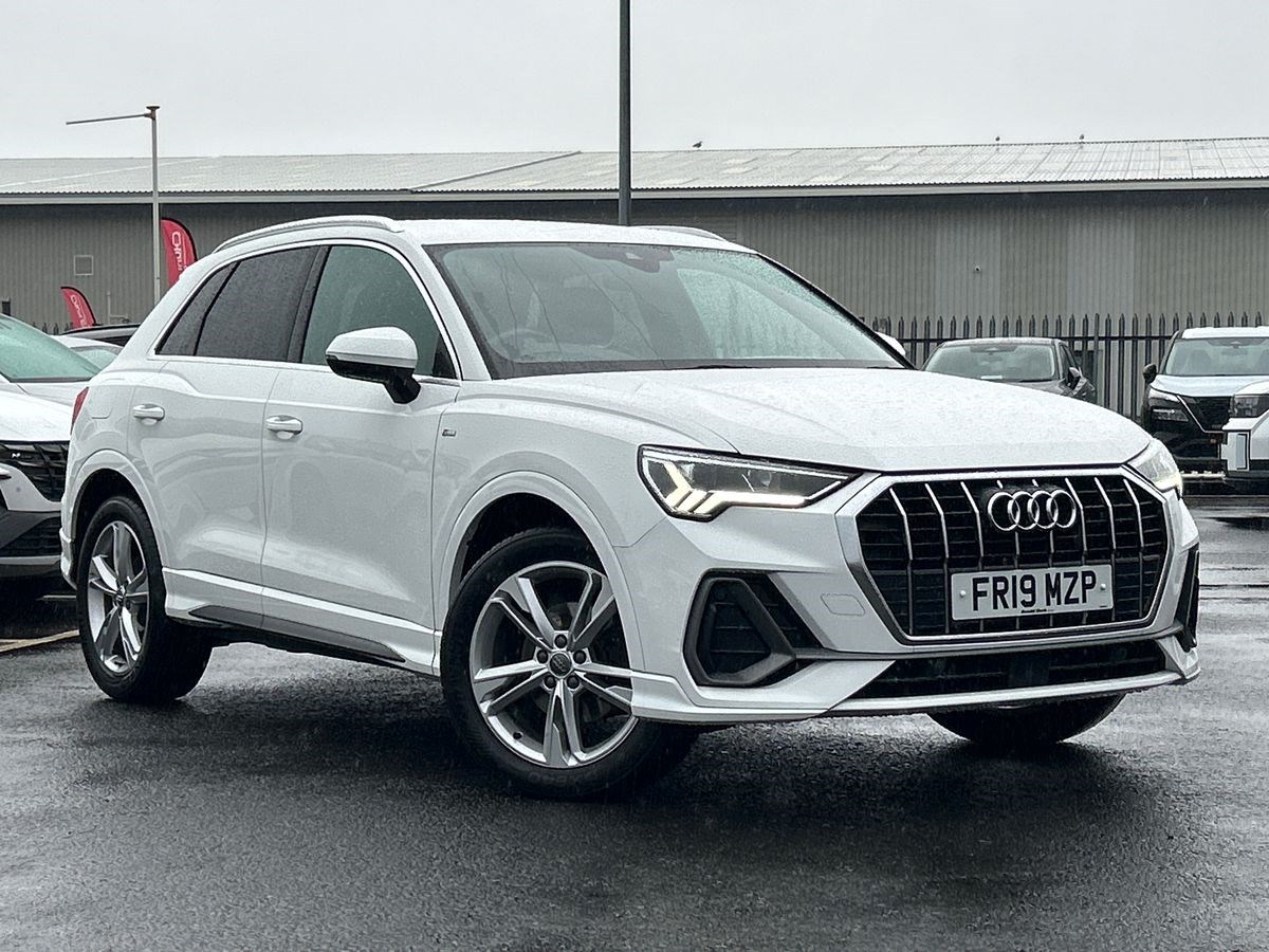 Audi Q3 Listing Image