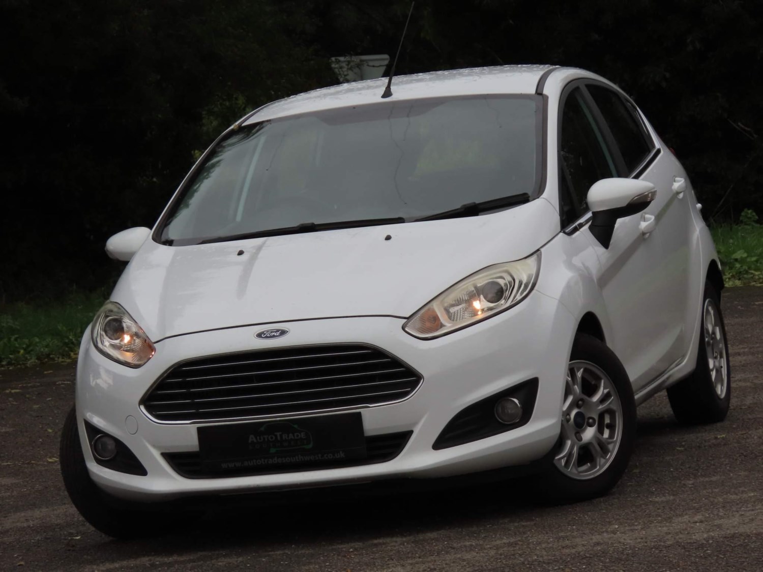 Ford Fiesta Listing Image