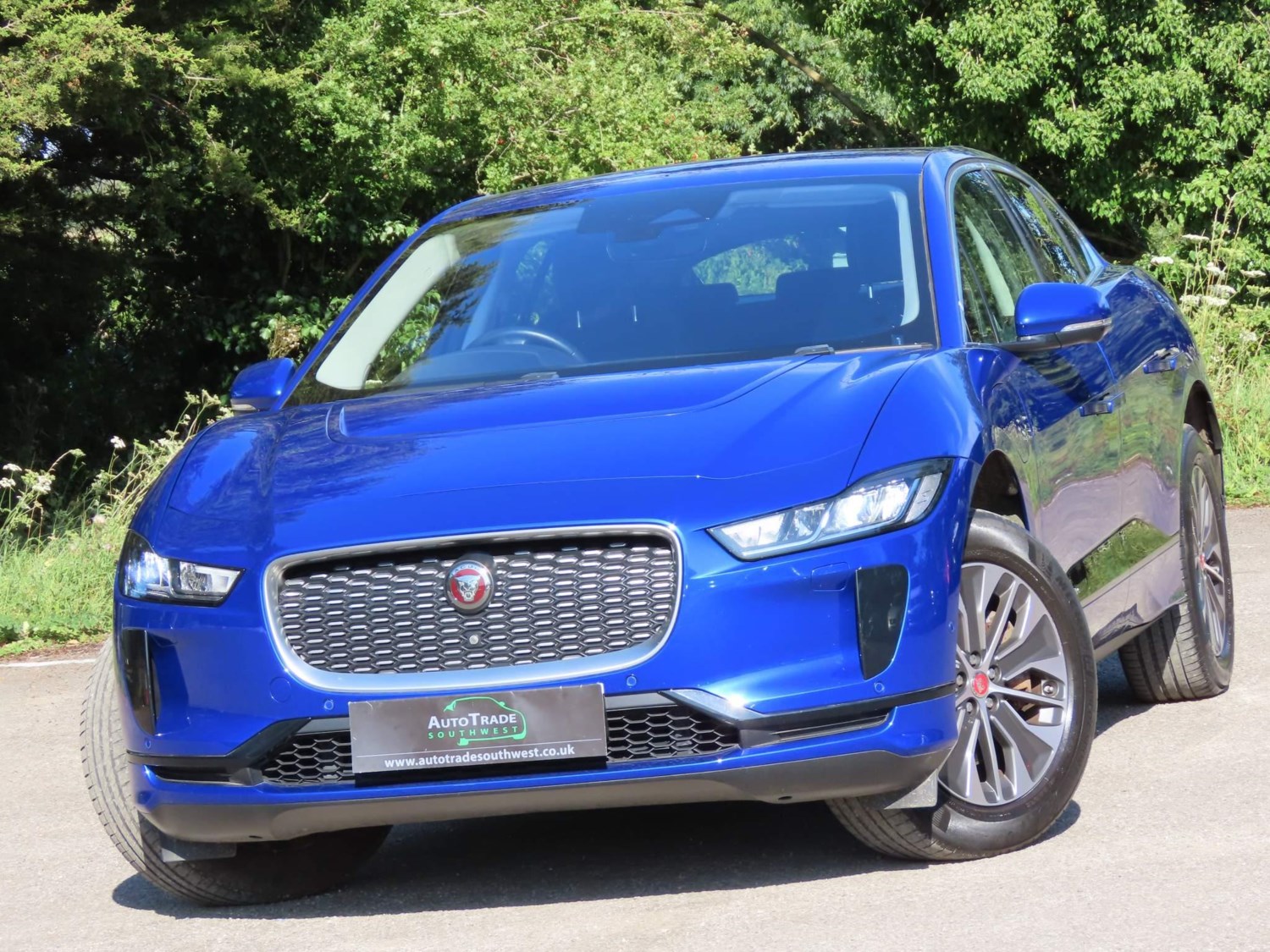 Jaguar I-PACE Listing Image