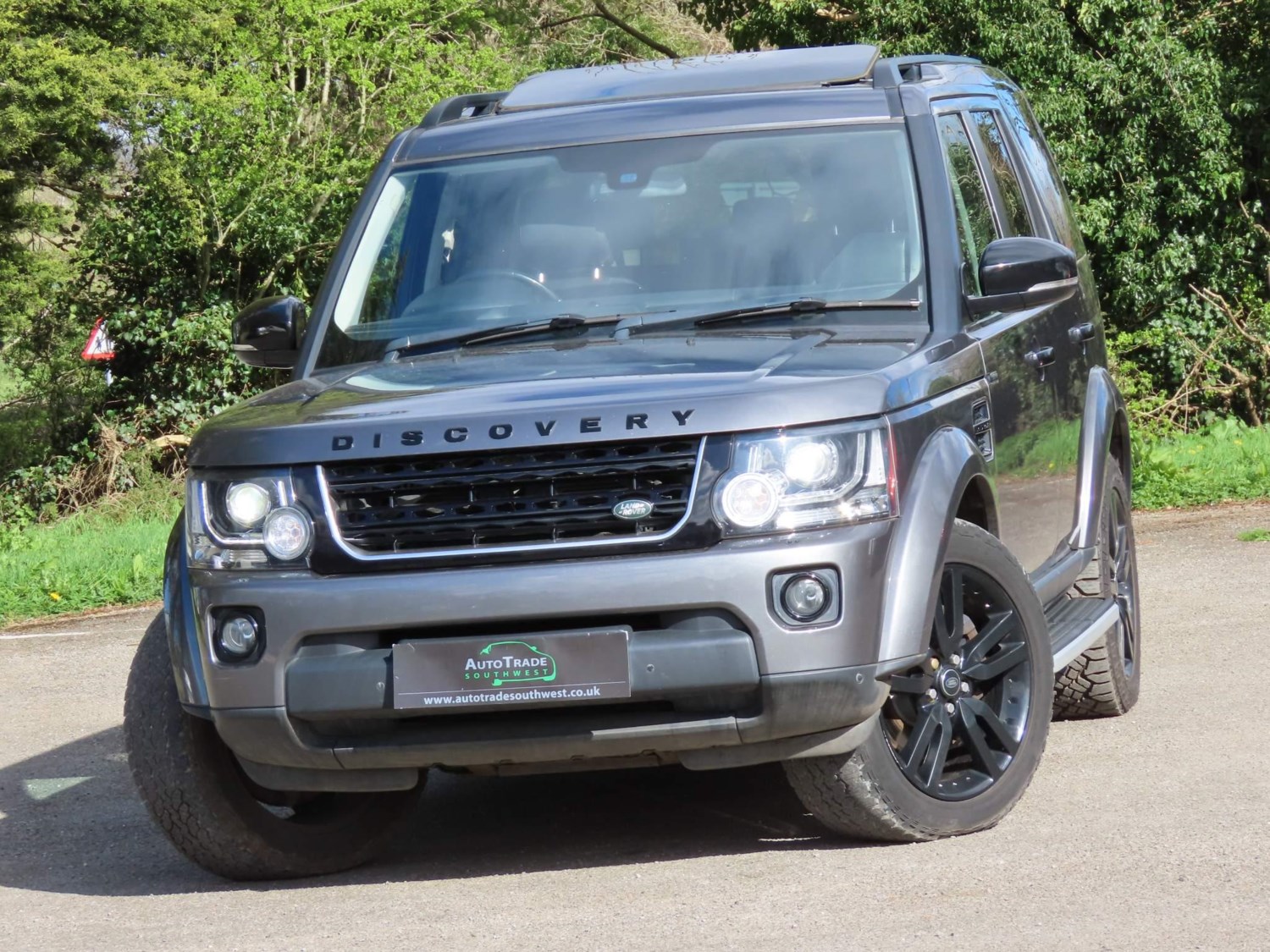 Land Rover Discovery 4 Listing Image