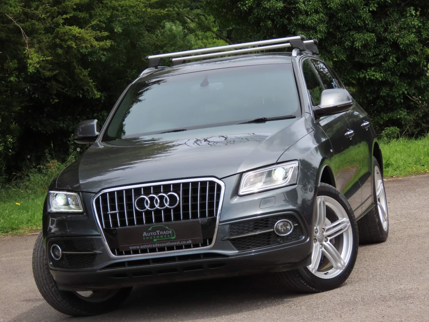 Audi Q5 Listing Image