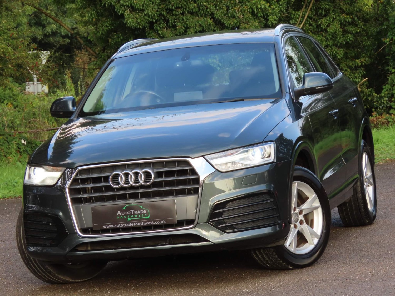 Audi Q3 Listing Image