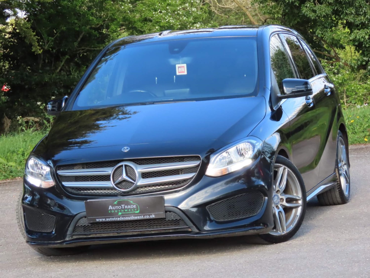 Mercedes-Benz B-Class Listing Image