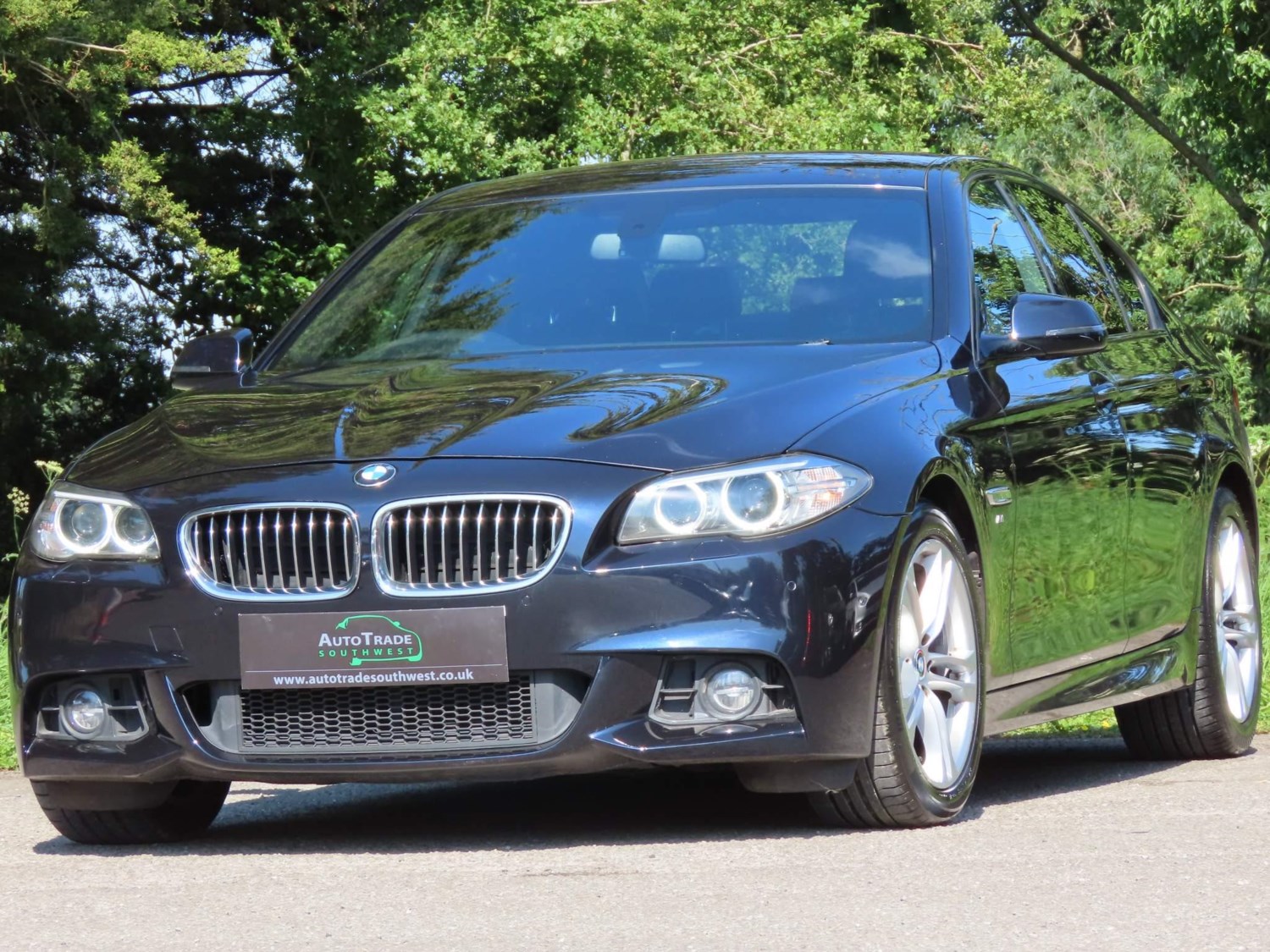 BMW 5 Series Listing Image