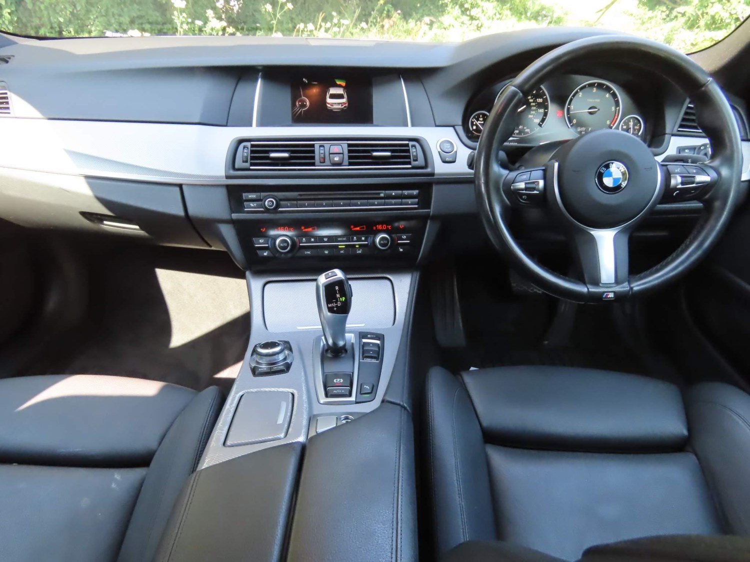 BMW 5 Series Listing Image