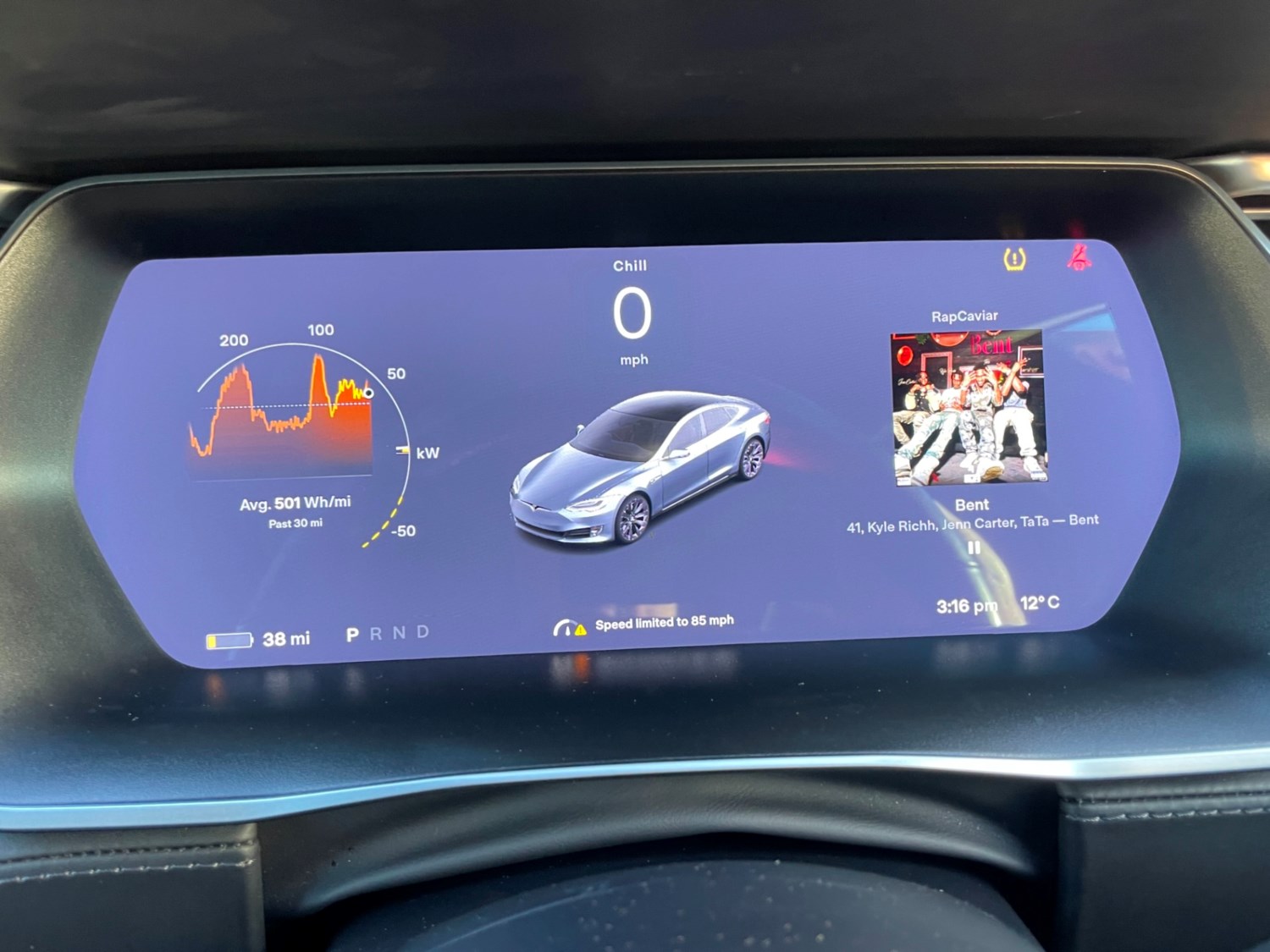 Tesla Model S Listing Image