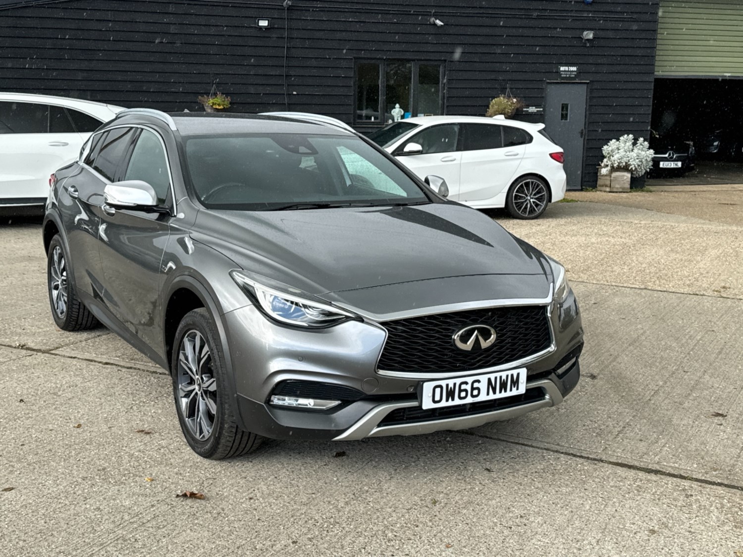 Infiniti QX30 Listing Image