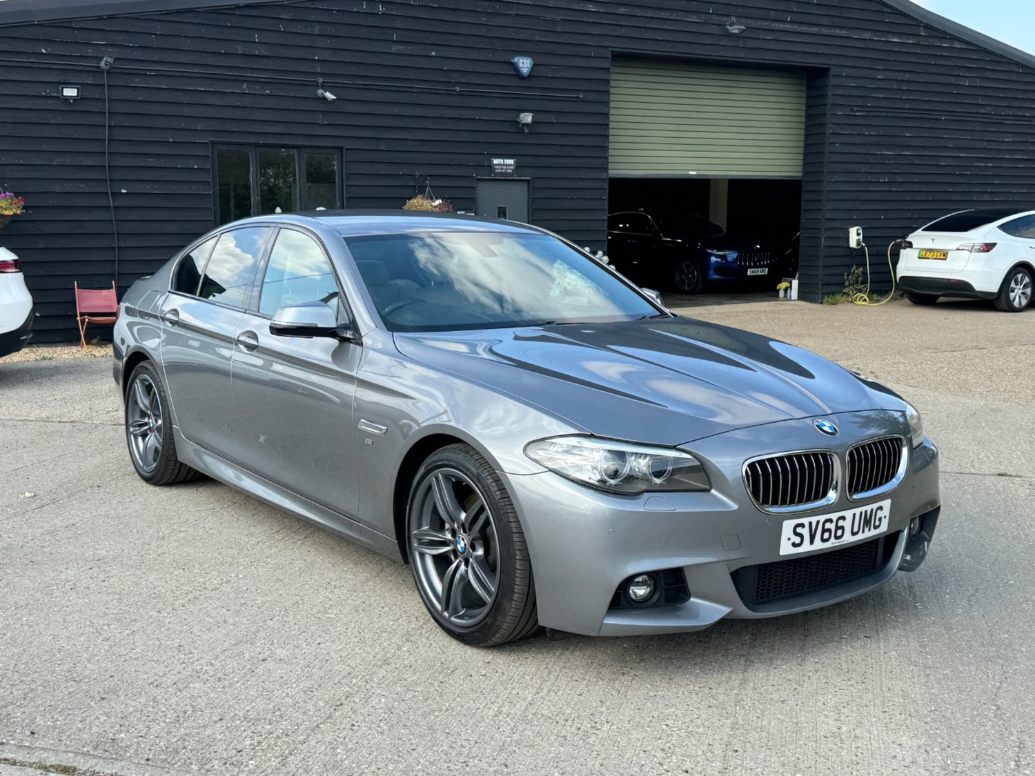 BMW 5 Series Listing Image