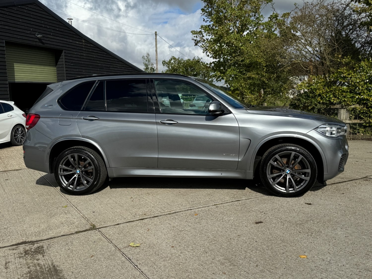 BMW X5 Listing Image