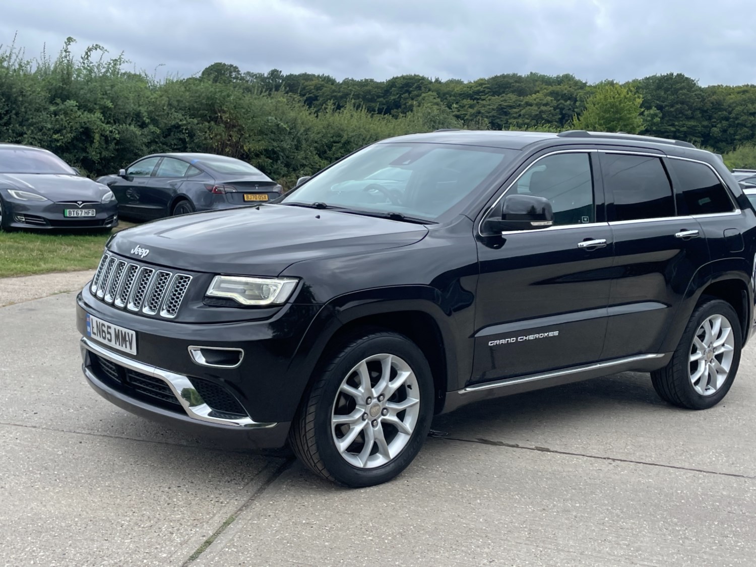 Jeep Grand Cherokee Listing Image