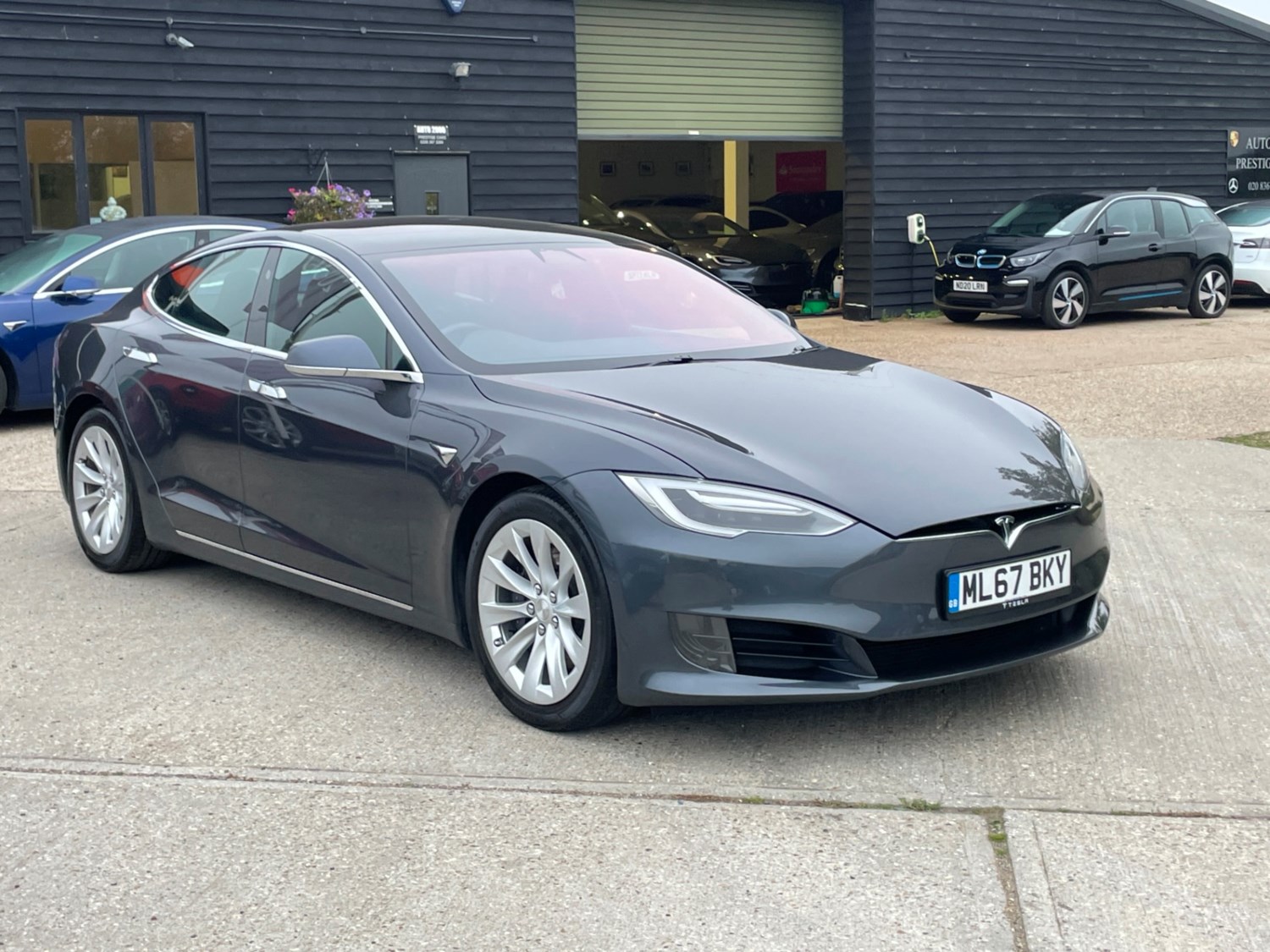 Tesla Model S Listing Image